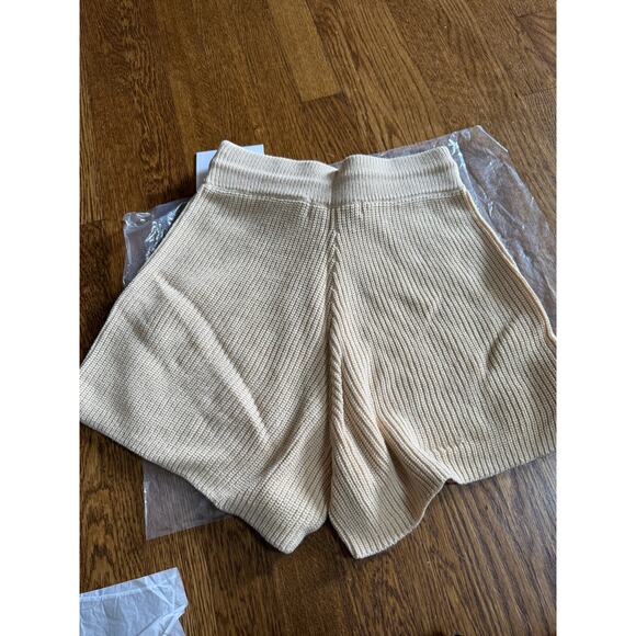 NWT Rachel Parcell Pull On Sweater Shorts Size XS - Picture 2 of 5